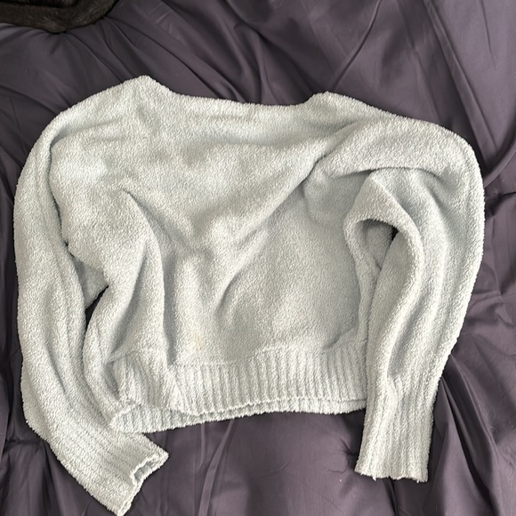 Blue sweater - Picture 2 of 3